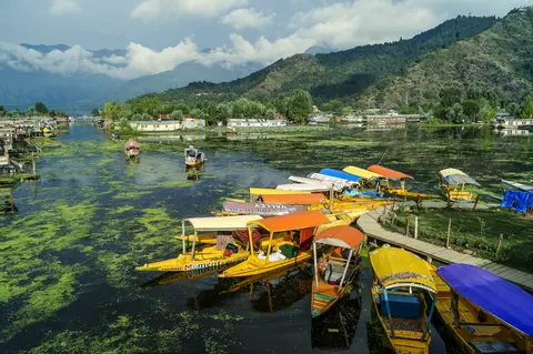 Senior-friendly Kashmir — Kashmir Tour Plan