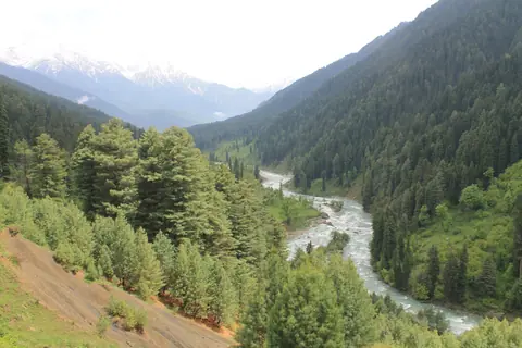 Kashmir with kids — Kashmir Tour Plan