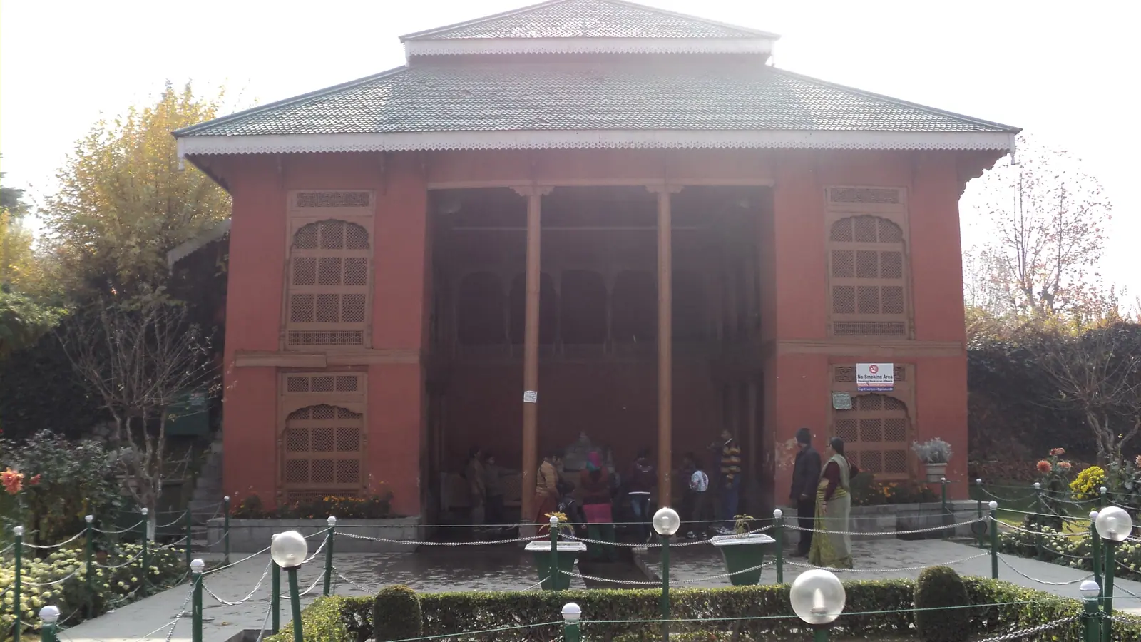 Srinagar in April